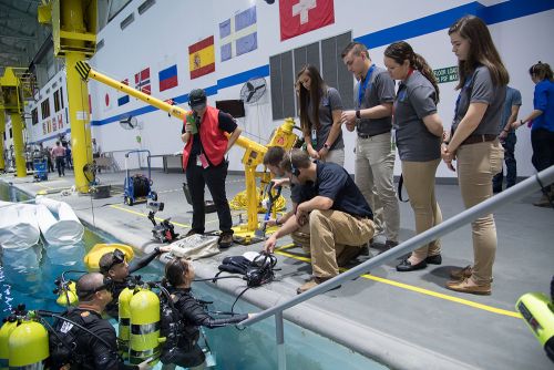 Micro-g Neutral Buoyancy Experiment Design Teams - NASA